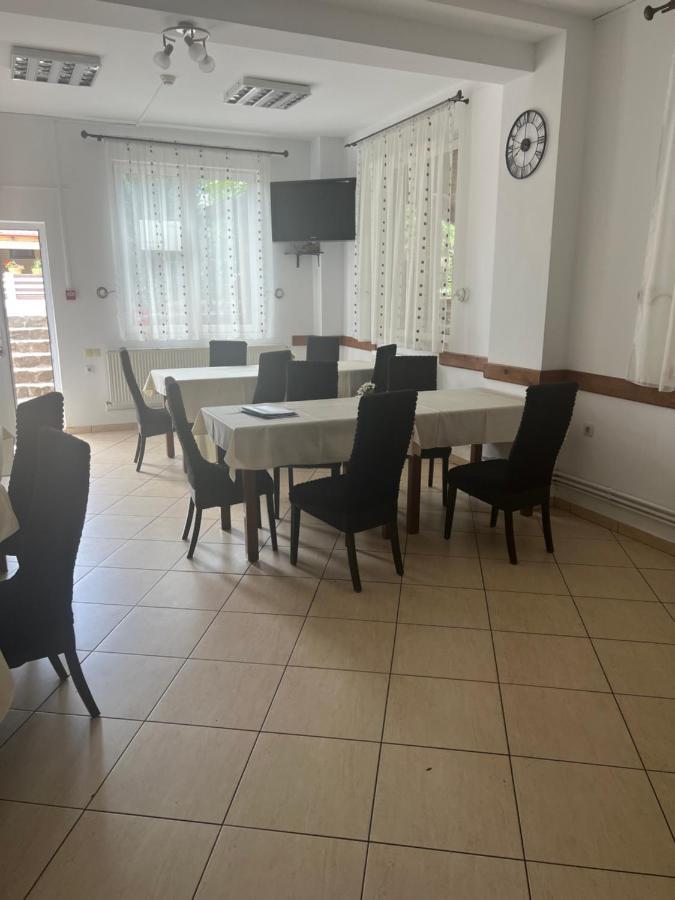 Pensiune Osanu Sibiu Exteriör bild